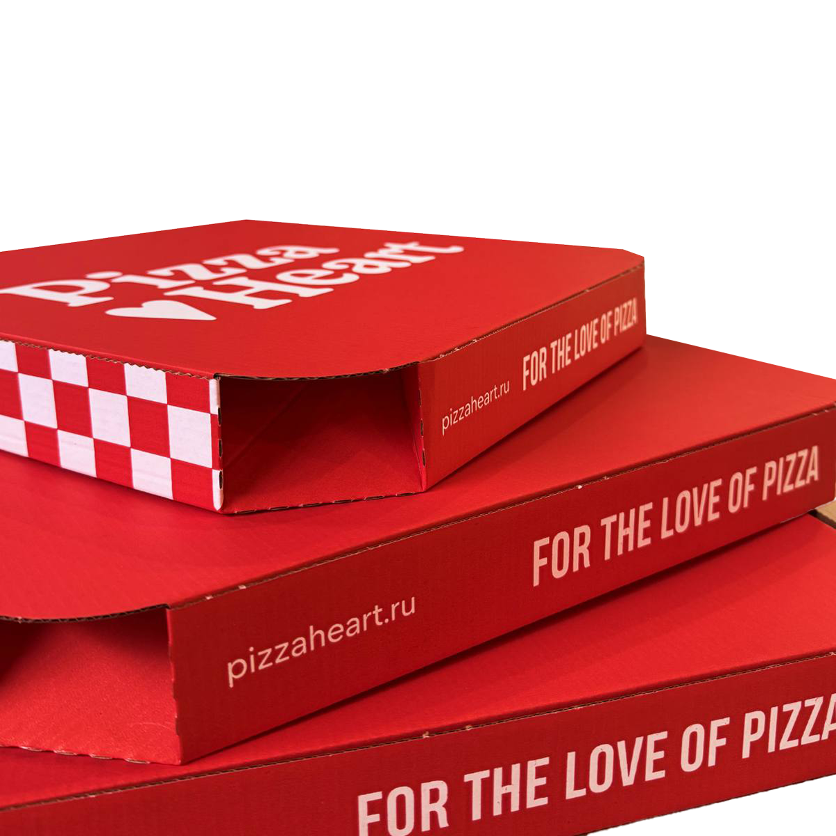 Фирменные красные коробки Pizza Heart